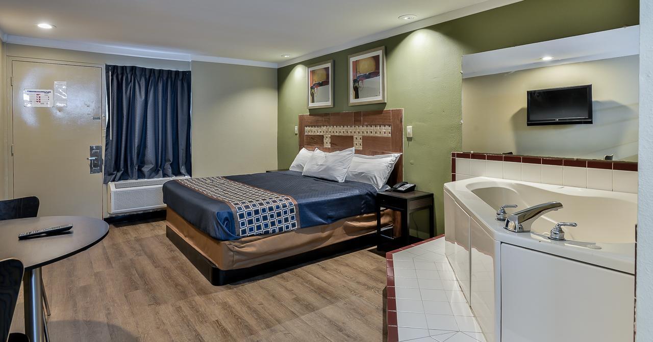 رالي Budgetel Inn And Suites المظهر الخارجي الصورة